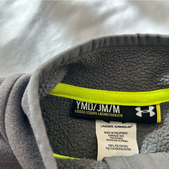 Under Armour boys size medium jacket good condition - Picture 2 of 3